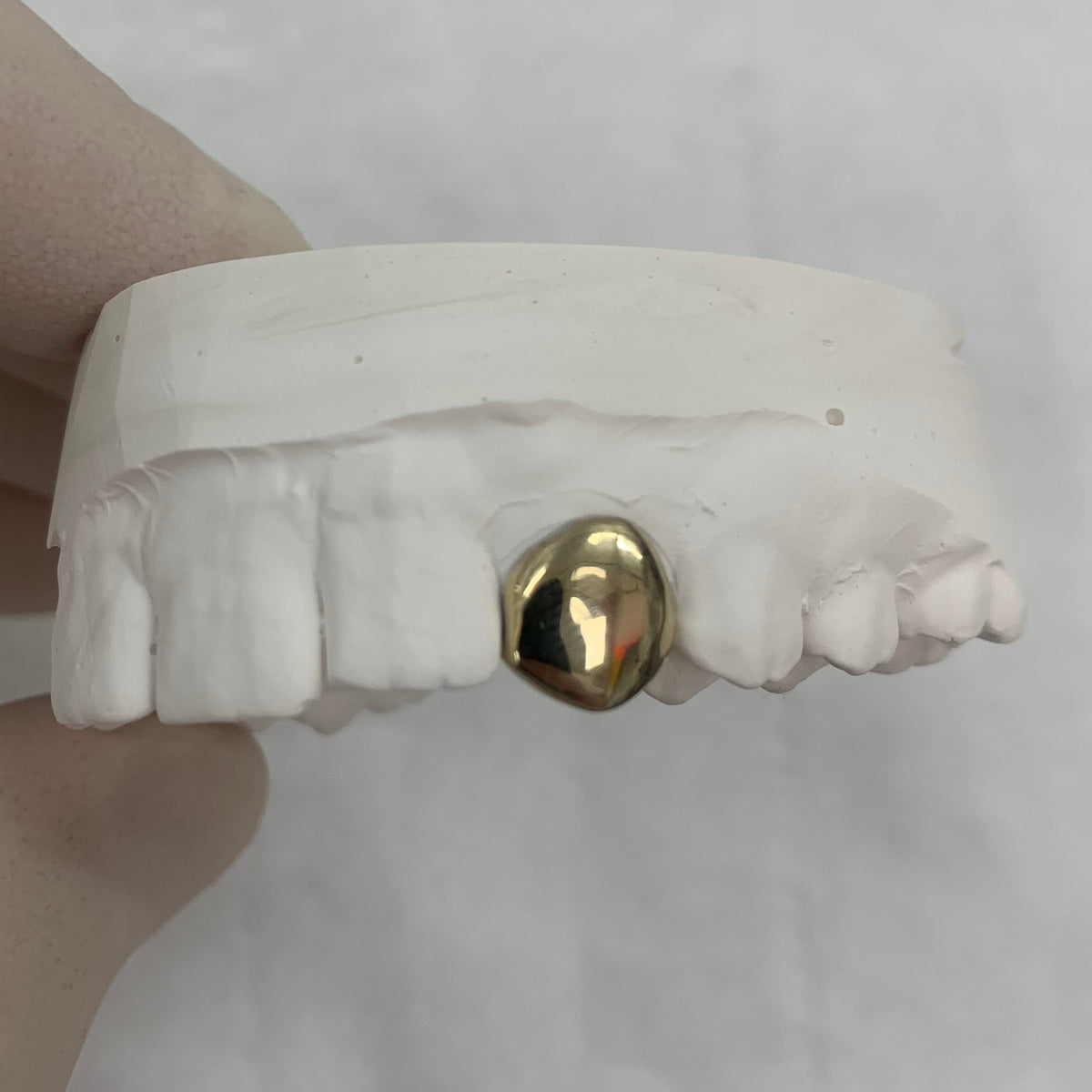 Custom Solid Cap Grillz